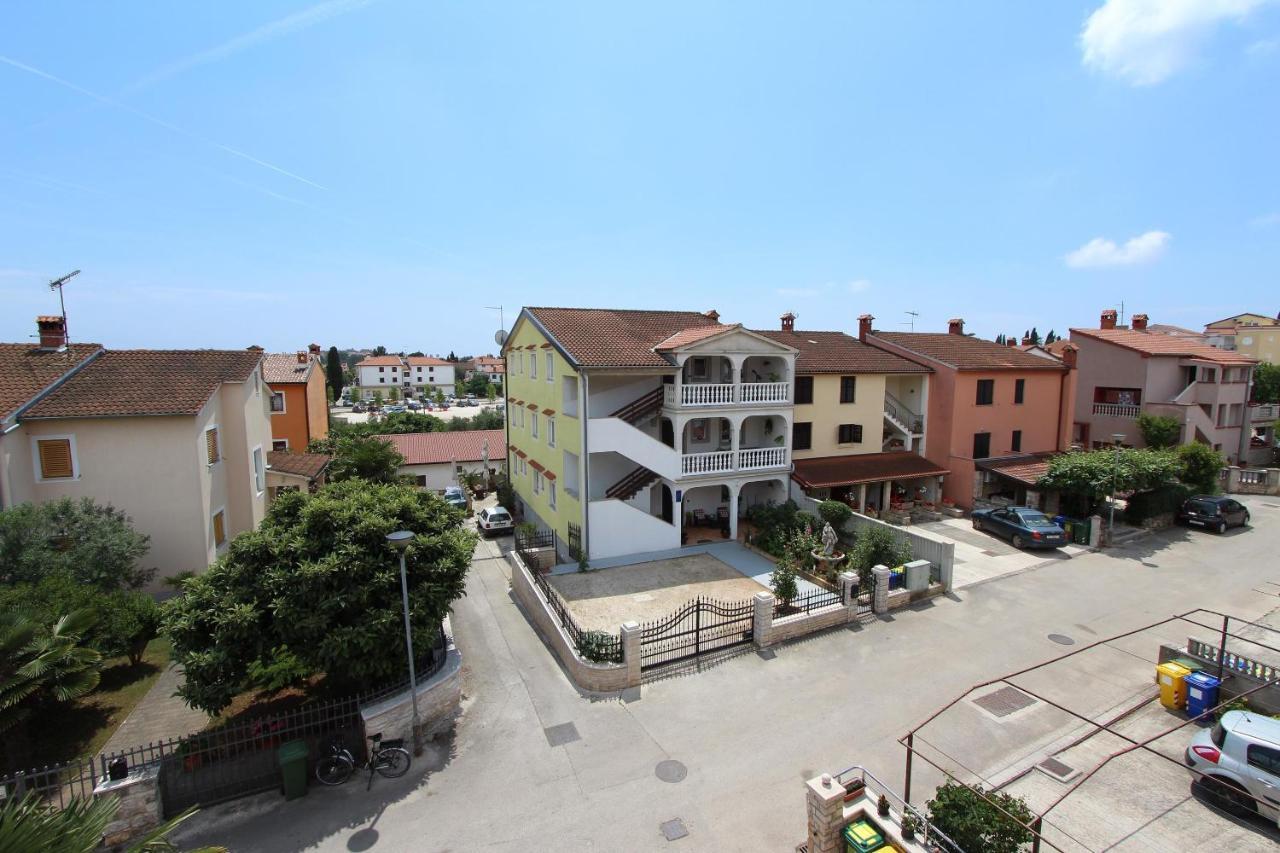 Room And Apartment Lea Rovinj Quarto foto